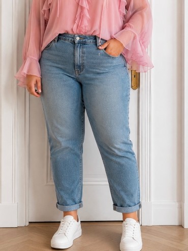 Jean bleu Mom à 36€