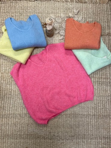 Pull sans manche TU à 32€