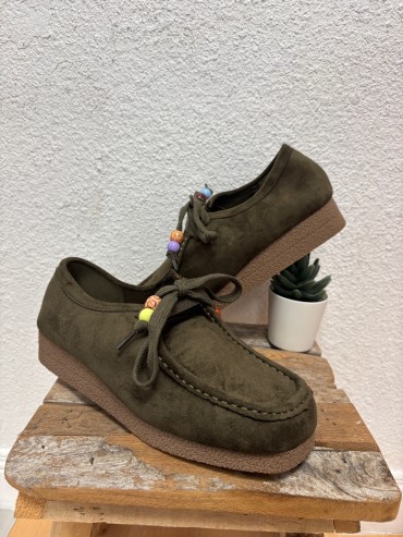Derbies kaki à 34€